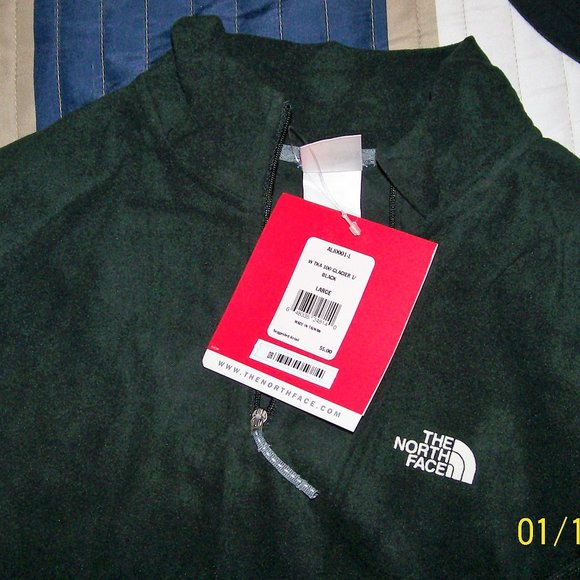 NWT Warm Fleece Pull-Over - Picture 7 of 7